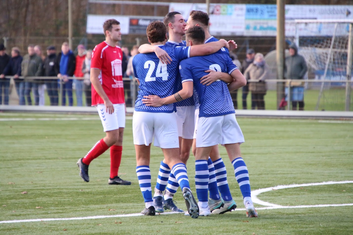 SJS vergeet zichzelf te belonen, CEC wint topper (1-2)